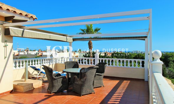 Reventa - Casa independiente -
Orihuela Costa - Playa Flamenca