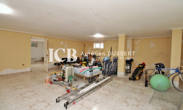 Reventa - Casa independiente -
Orihuela Costa - Playa Flamenca