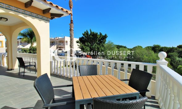 Reventa - Casa independiente -
Orihuela Costa - Playa Flamenca