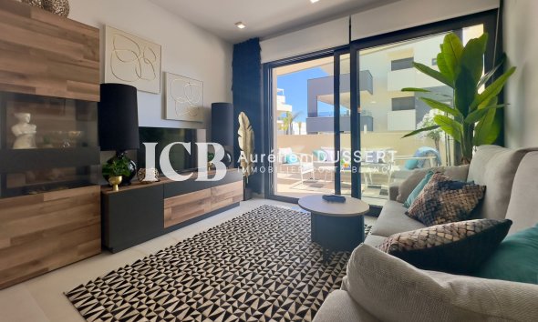 Reventa - Apartamento / piso -
Orihuela Costa - Playa Flamenca