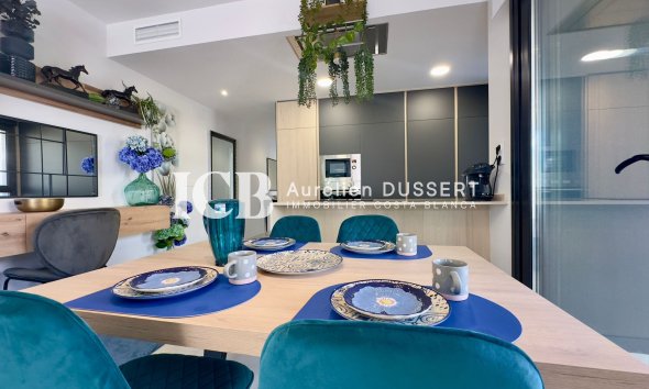 Reventa - Apartamento / piso -
Orihuela Costa - Playa Flamenca