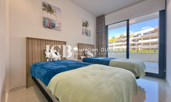Reventa - Apartamento / piso -
Orihuela Costa - Playa Flamenca