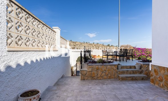 Reventa - Casa independiente -
Bigastro - Villas Andrea