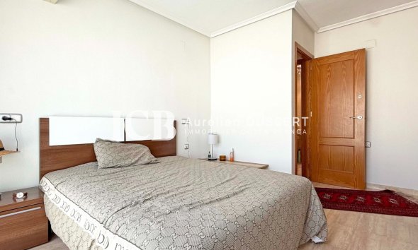 Reventa - Apartamento / piso -
Torrevieja - Centro