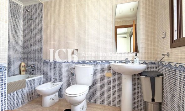 Reventa - Apartamento / piso -
Torrevieja - Centro