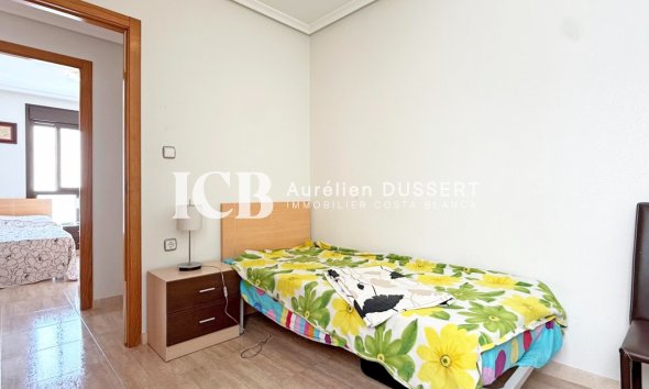 Reventa - Apartamento / piso -
Torrevieja - Centro