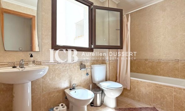 Reventa - Apartamento / piso -
Torrevieja - Centro