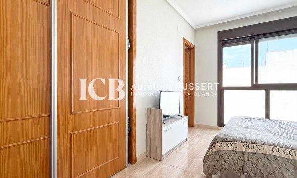 Reventa - Apartamento / piso -
Torrevieja - Centro