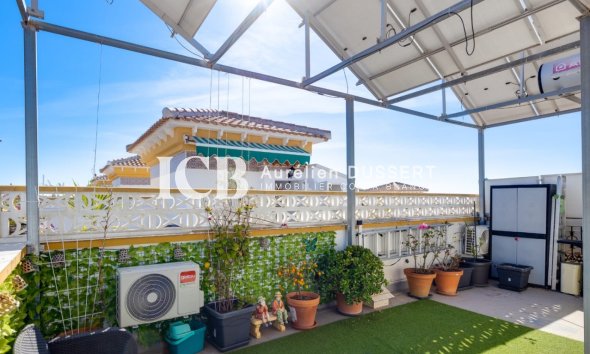 Reventa - Adosado -
Torrevieja - Centro