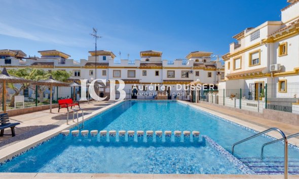 Reventa - Adosado -
Torrevieja - Centro