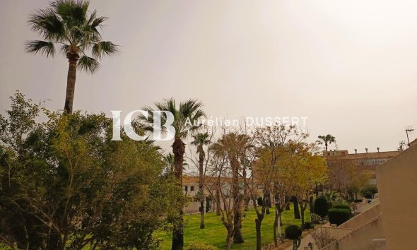 Reventa - Apartamento / piso -
Orihuela Costa - La Regia