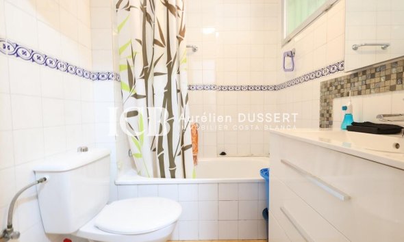 Reventa - Apartamento / piso -
Torrevieja - La veleta