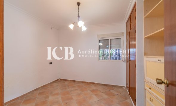 Reventa - Casa independiente -
Los Altos - Torrevieja
