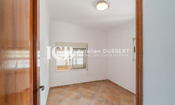 Reventa - Casa independiente -
Los Altos - Torrevieja