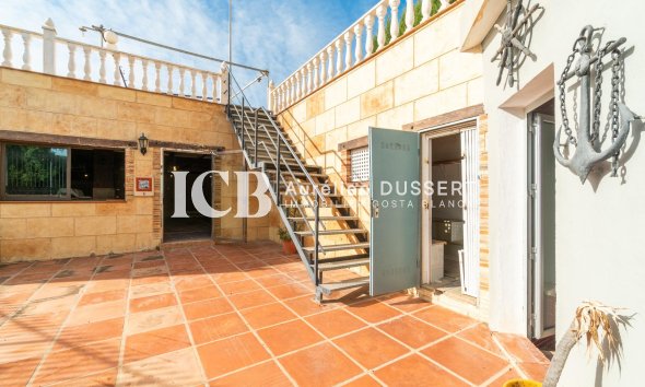 Reventa - Casa independiente -
Los Altos - Torrevieja