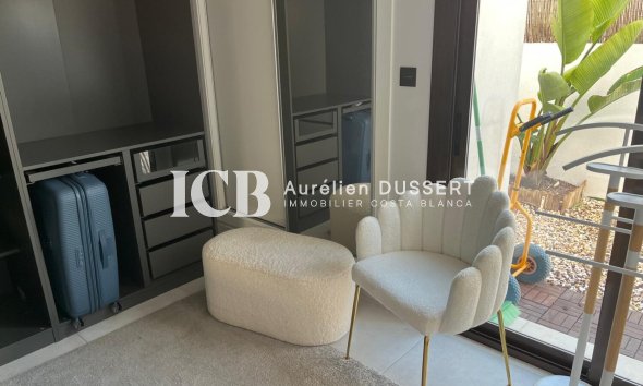 Reventa - Adosado -
Orihuela Costa - Lomas de Cabo Roig