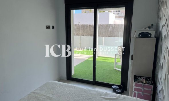 Reventa - Adosado -
Orihuela Costa - Lomas de Cabo Roig