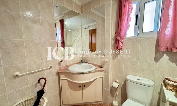 Reventa - Casa independiente -
Los Balcones - Torrevieja