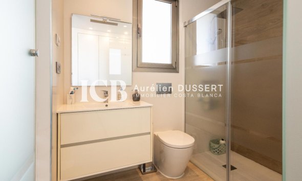 Reventa - Casa independiente -
Orihuela Costa - PAU 26