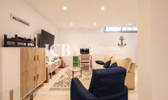 Reventa - Casa independiente -
Orihuela Costa - PAU 26