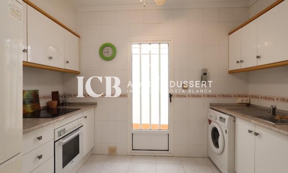 Reventa - Adosado -
Torrevieja - Carrefour