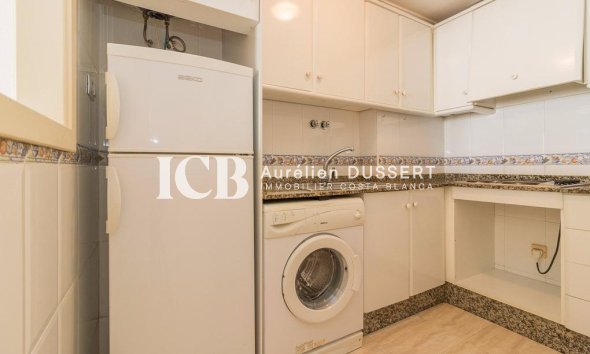 Reventa - Apartamento / piso -
Torrevieja - Centro