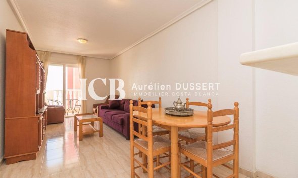 Reventa - Apartamento / piso -
Torrevieja - Centro