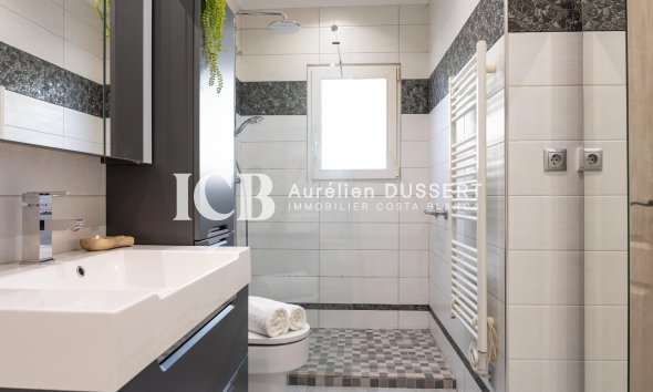 Reventa - Casa independiente -
Orihuela Costa - Playa Flamenca