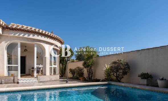 Reventa - Casa independiente -
Orihuela Costa - Playa Flamenca