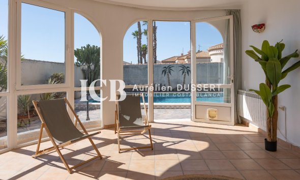 Reventa - Casa independiente -
Orihuela Costa - Playa Flamenca