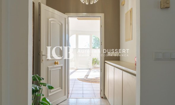 Reventa - Casa independiente -
Orihuela Costa - Playa Flamenca