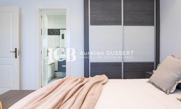 Reventa - Casa independiente -
Orihuela Costa - Playa Flamenca