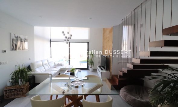 Reventa - Villa -
Orihuela Costa - Lomas de Cabo Roig