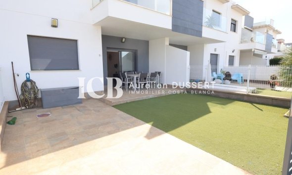 Reventa - Apartamento / piso -
Pilar de la Horadada - Zona Pueblo