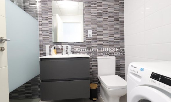 Reventa - Apartamento / piso -
Pilar de la Horadada - Zona Pueblo