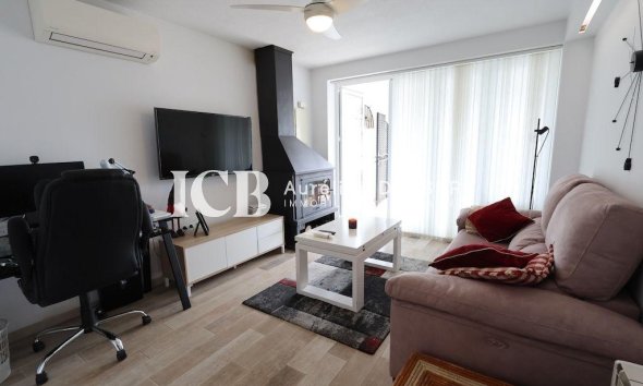 Reventa - Adosado -
Orihuela Costa - Cabo Roig