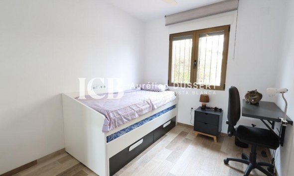 Reventa - Adosado -
Orihuela Costa - Cabo Roig