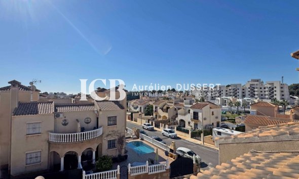 Reventa - Adosado -
Orihuela Costa - Villamartín