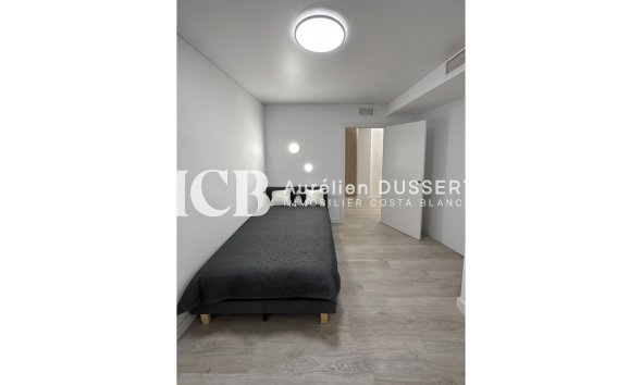 Reventa - Apartamento / piso -
Torrevieja - Centro