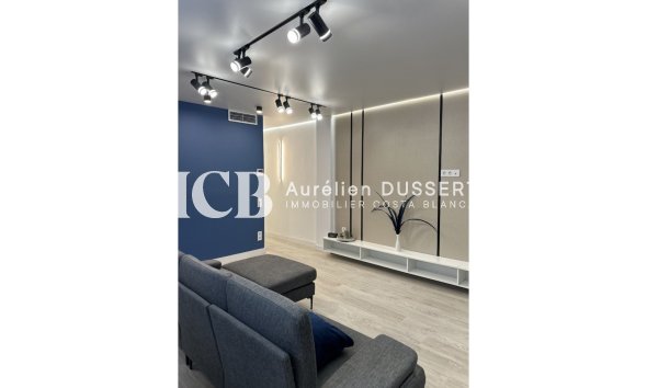 Reventa - Apartamento / piso -
Torrevieja - Centro