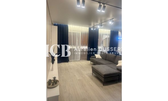 Reventa - Apartamento / piso -
Torrevieja - Centro