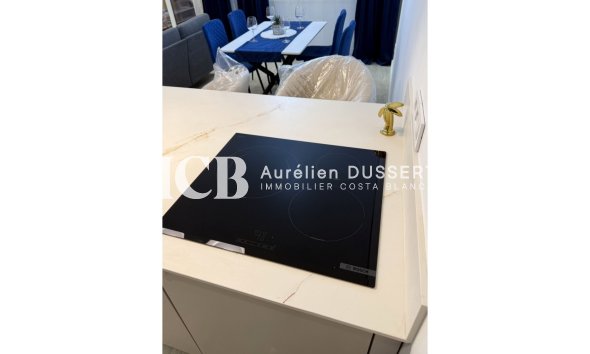 Reventa - Apartamento / piso -
Torrevieja - Centro