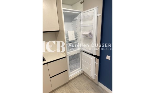 Reventa - Apartamento / piso -
Torrevieja - Centro