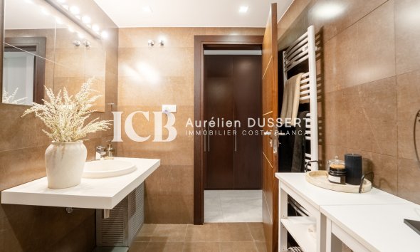 Reventa - Apartamento / piso -
Torrevieja - Centro