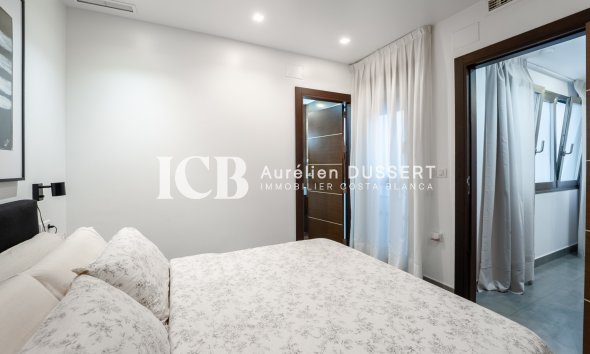 Reventa - Apartamento / piso -
Torrevieja - Centro