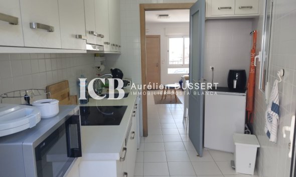 Reventa - Apartamento / piso -
Torrevieja - Aguas Nuevas
