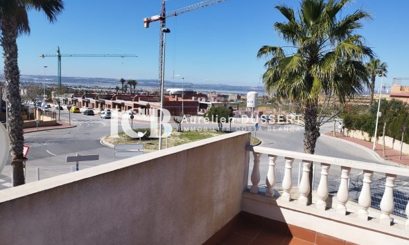 Reventa - Apartamento / piso -
Torrevieja - Aguas Nuevas