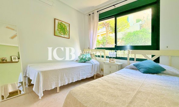 Reventa - Adosado -
Orihuela Costa - Lomas de Campoamor