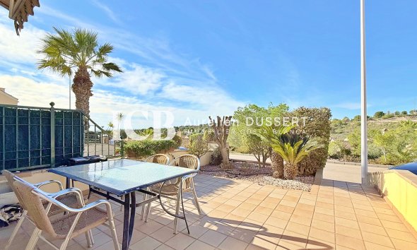 Reventa - Adosado -
Orihuela Costa - Lomas de Campoamor