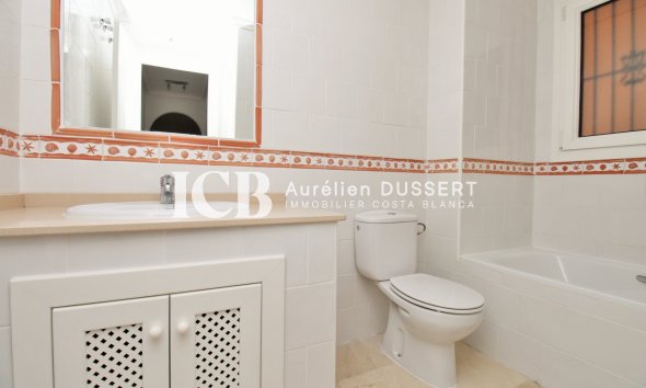 Reventa - Apartamento / piso -
Orihuela Costa - Playa Flamenca